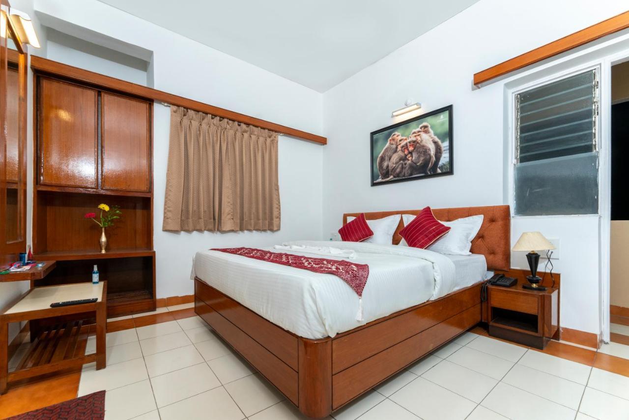 Hotel Green Field Satara Exterior photo
