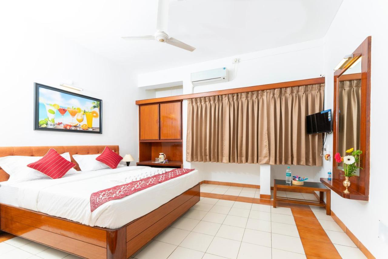 Hotel Green Field Satara Exterior photo