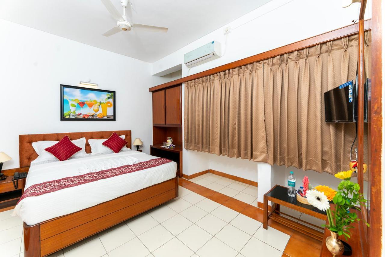 Hotel Green Field Satara Exterior photo
